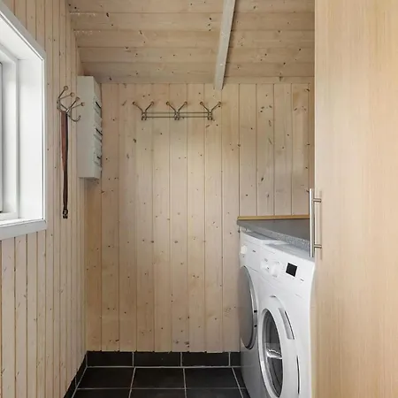 Semesterbostad Gorgeous In With Sauna